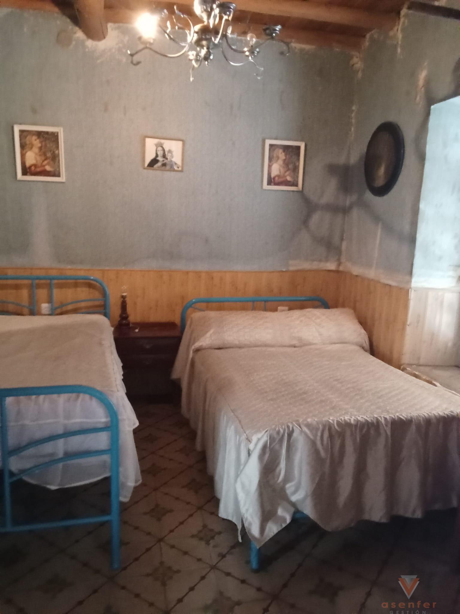 For sale of apartment in Valverde del Fresno