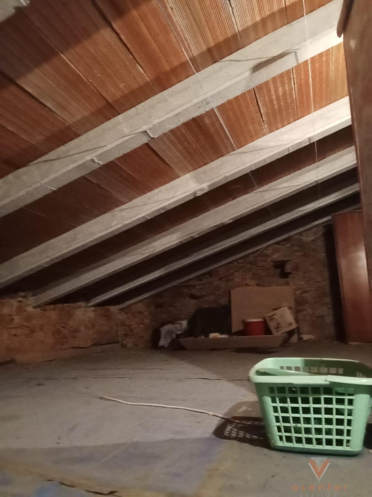 For sale of apartment in Valverde del Fresno