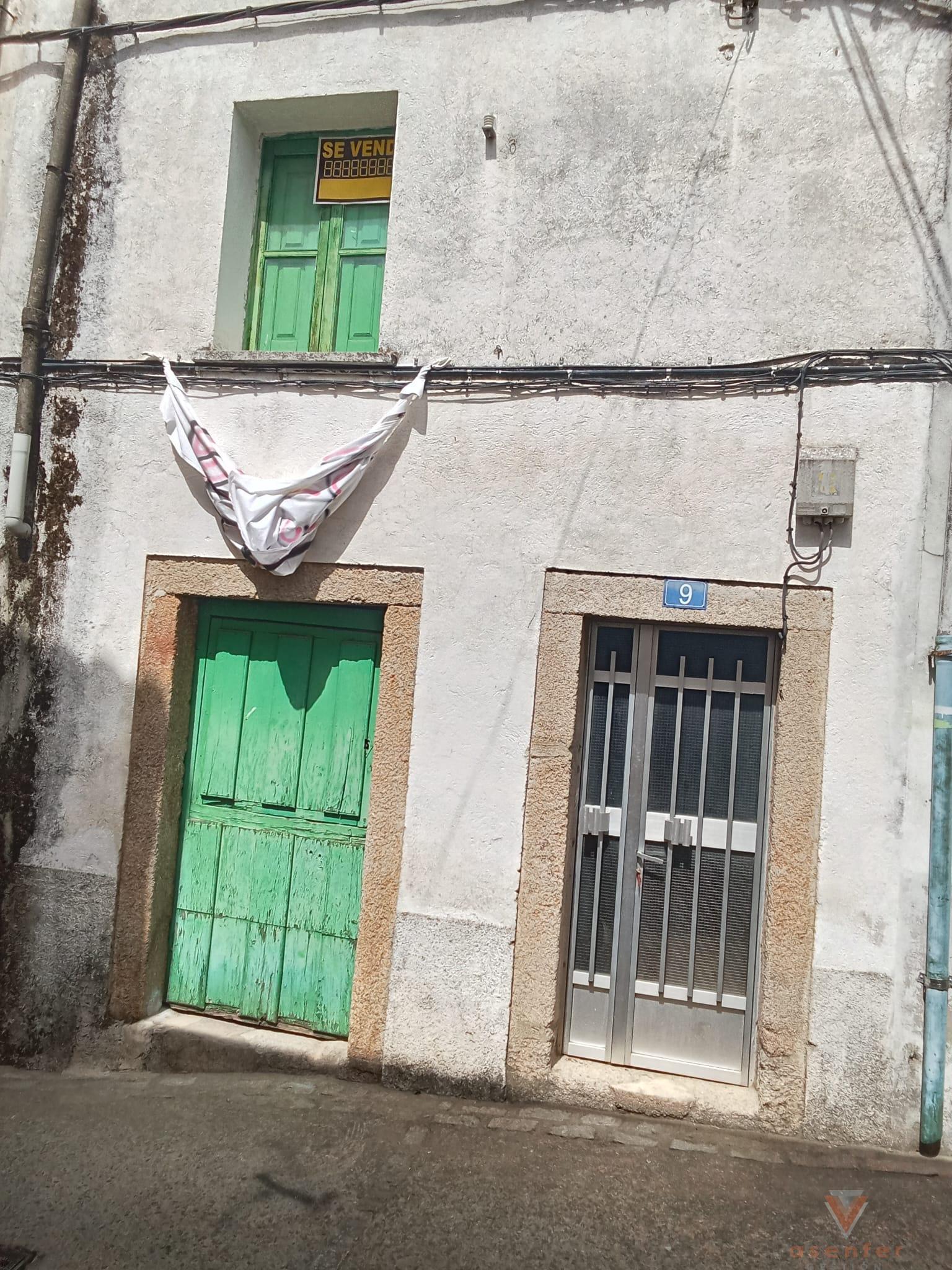 For sale of apartment in Valverde del Fresno