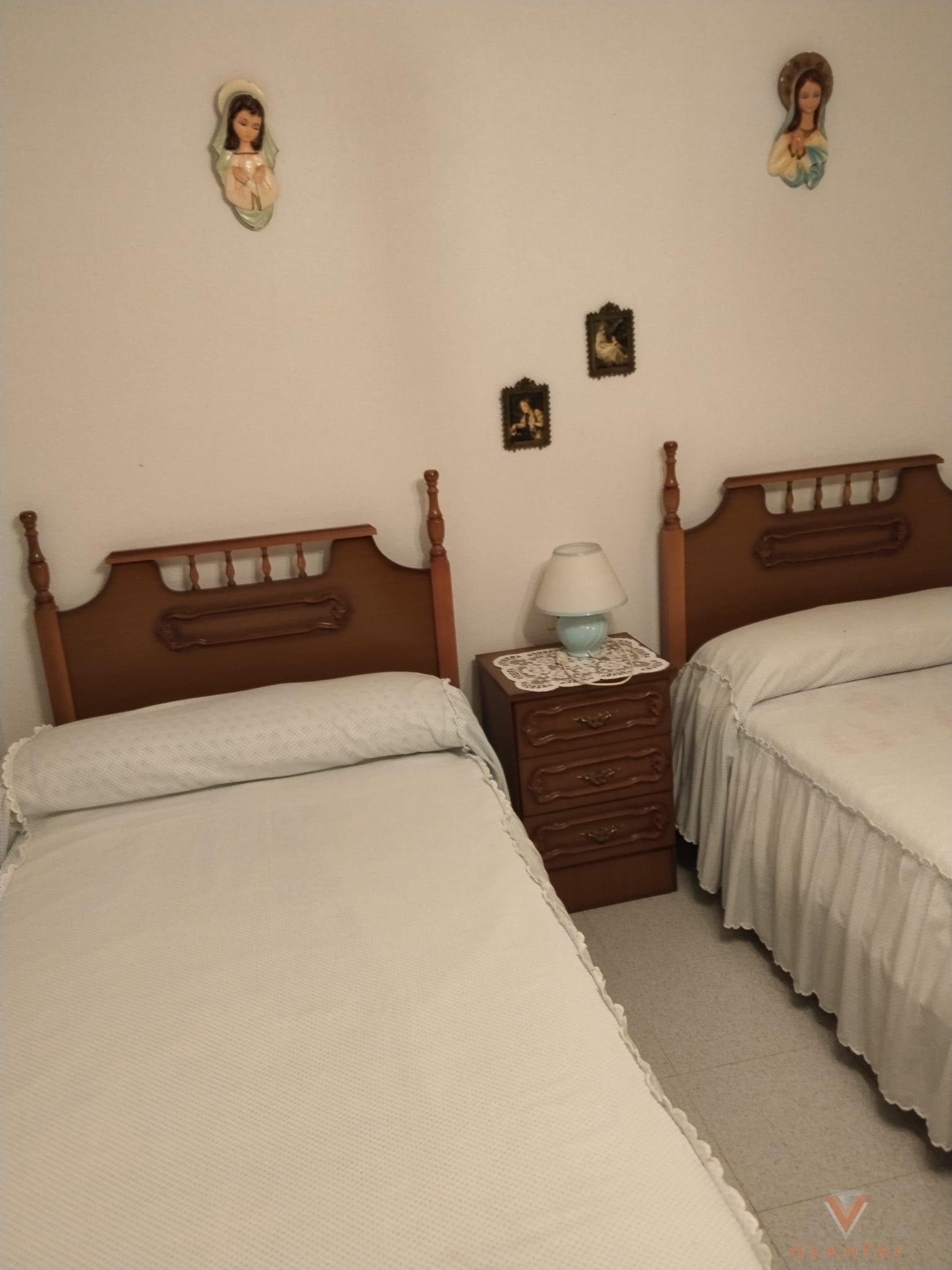 Venta de casa en San Martín de Trevejo