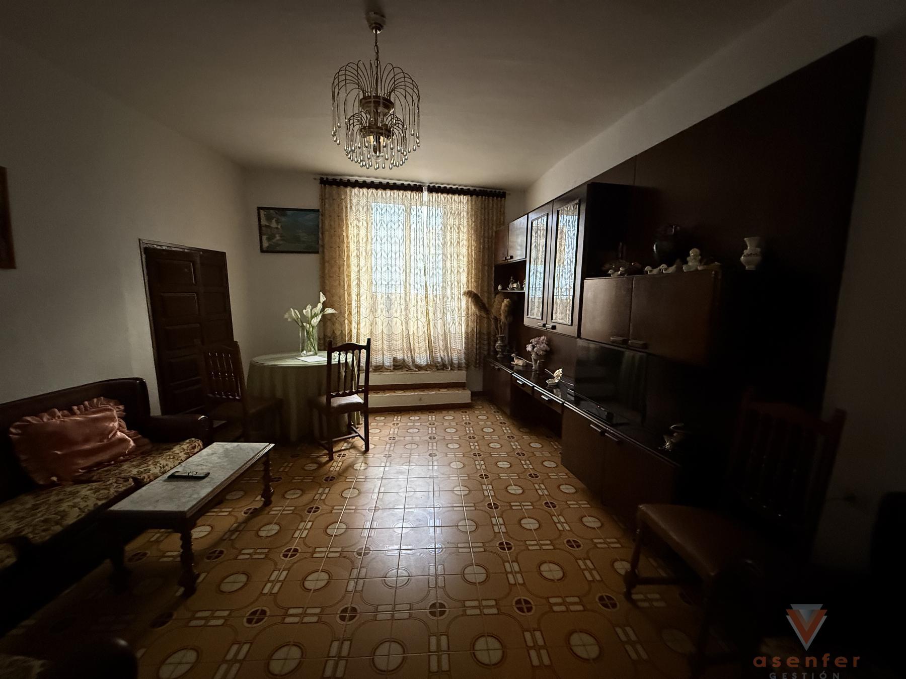 Venta de casa en San Martín de Trevejo