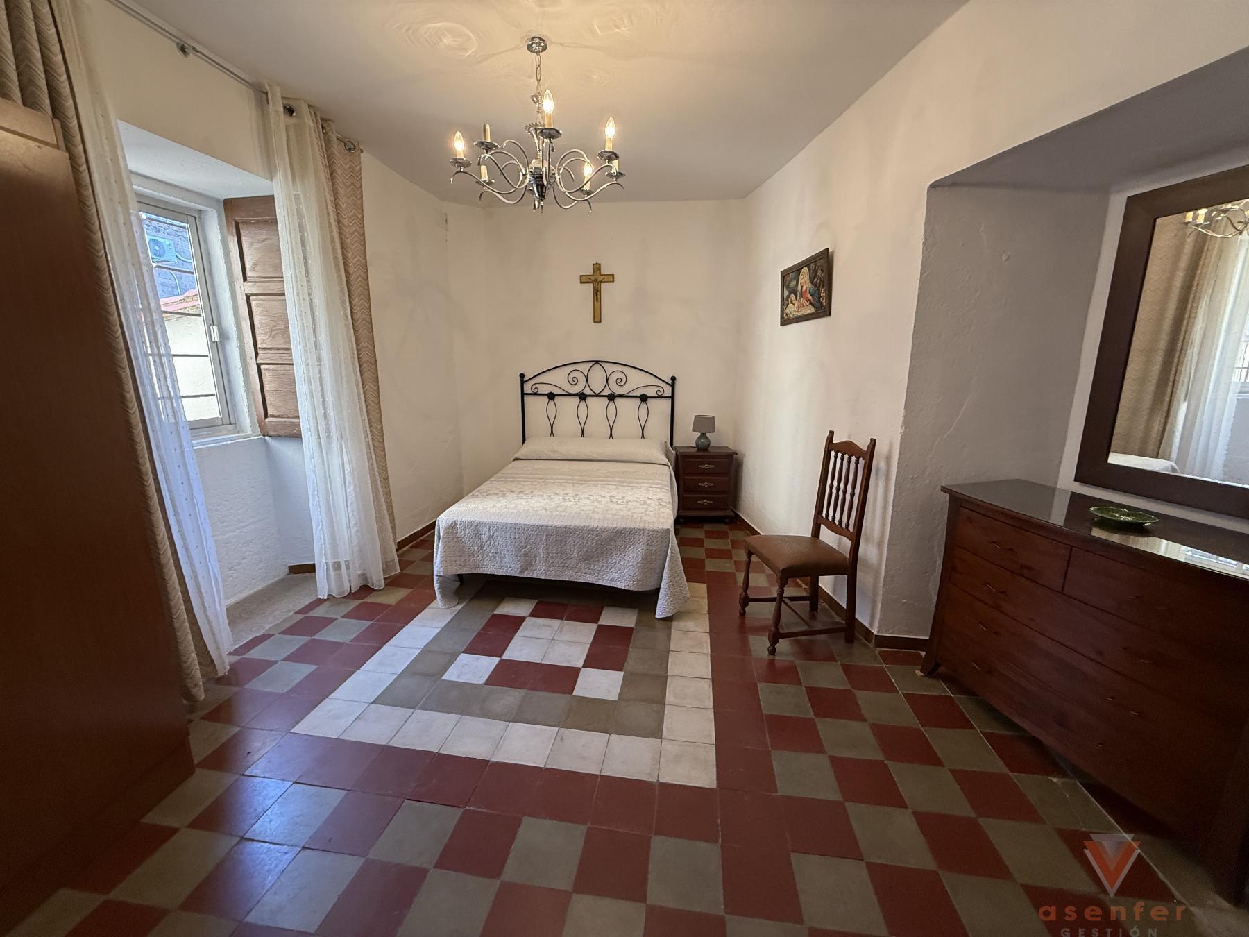 Venta de casa en San Martín de Trevejo