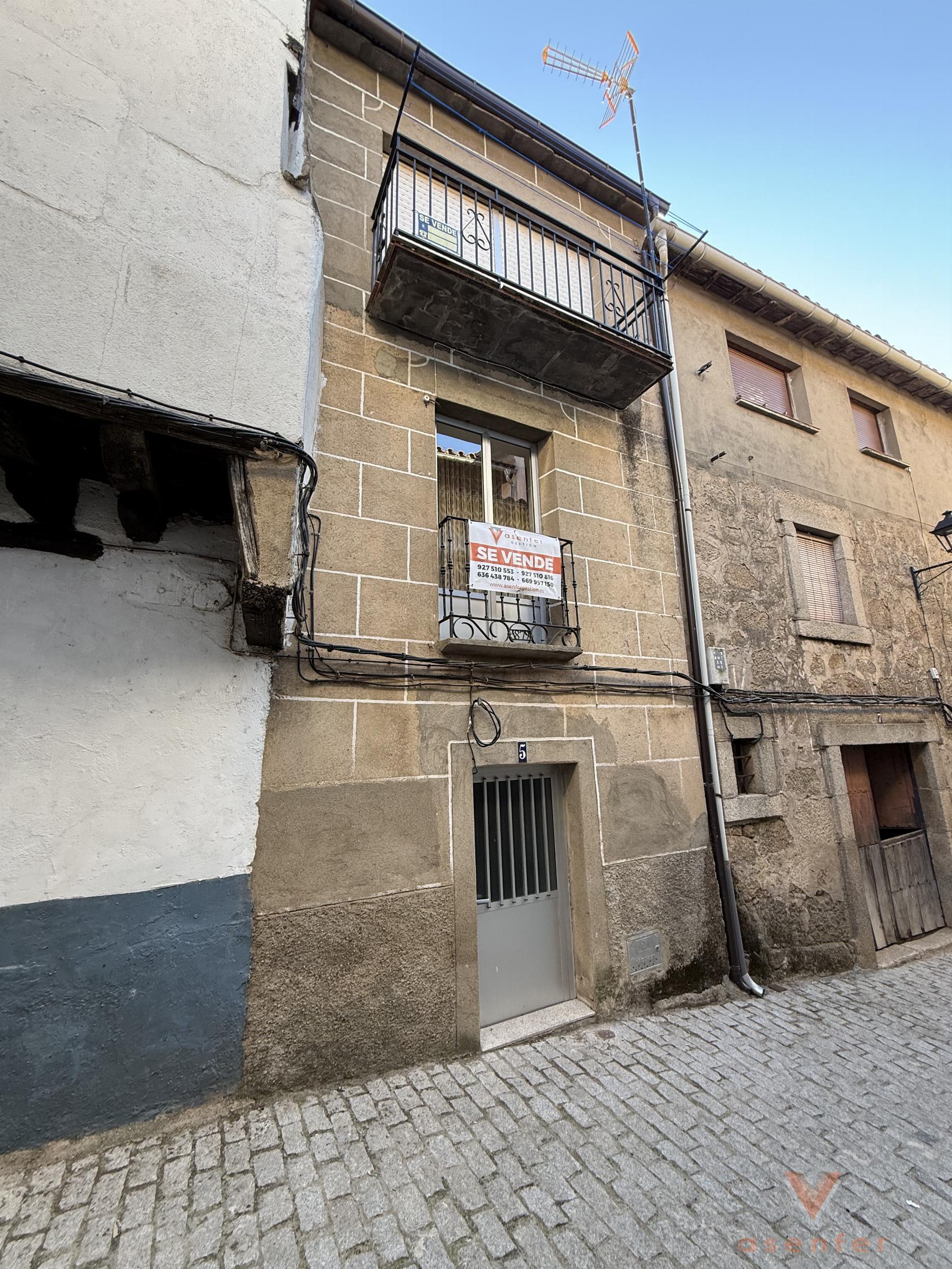 Venta de casa en San Martín de Trevejo