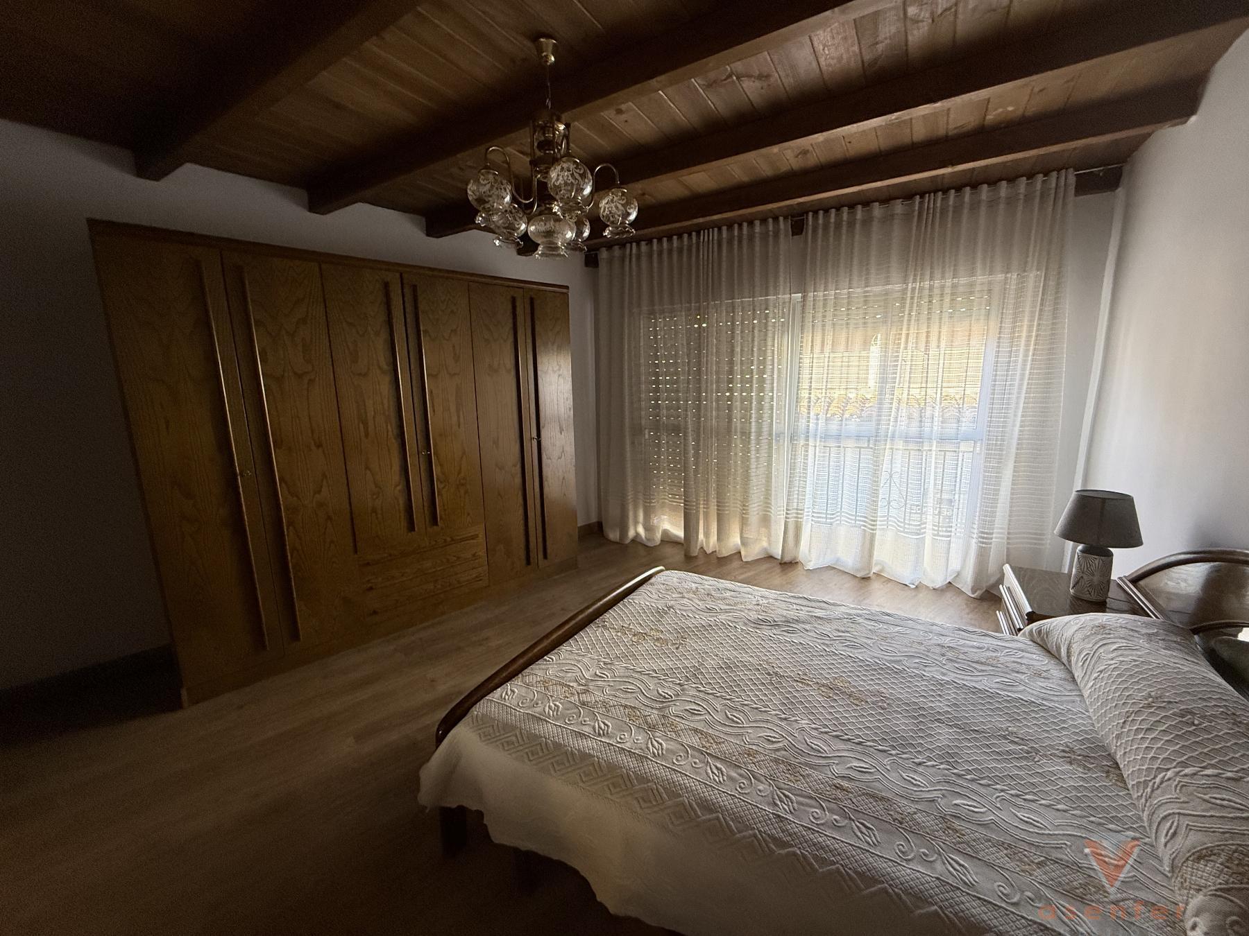 Venta de casa en San Martín de Trevejo