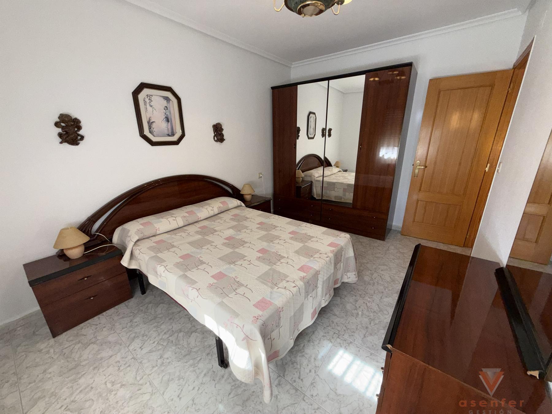 Venta de casa en San Martín de Trevejo