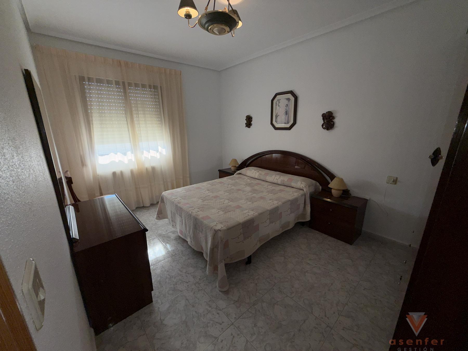 Venta de casa en San Martín de Trevejo