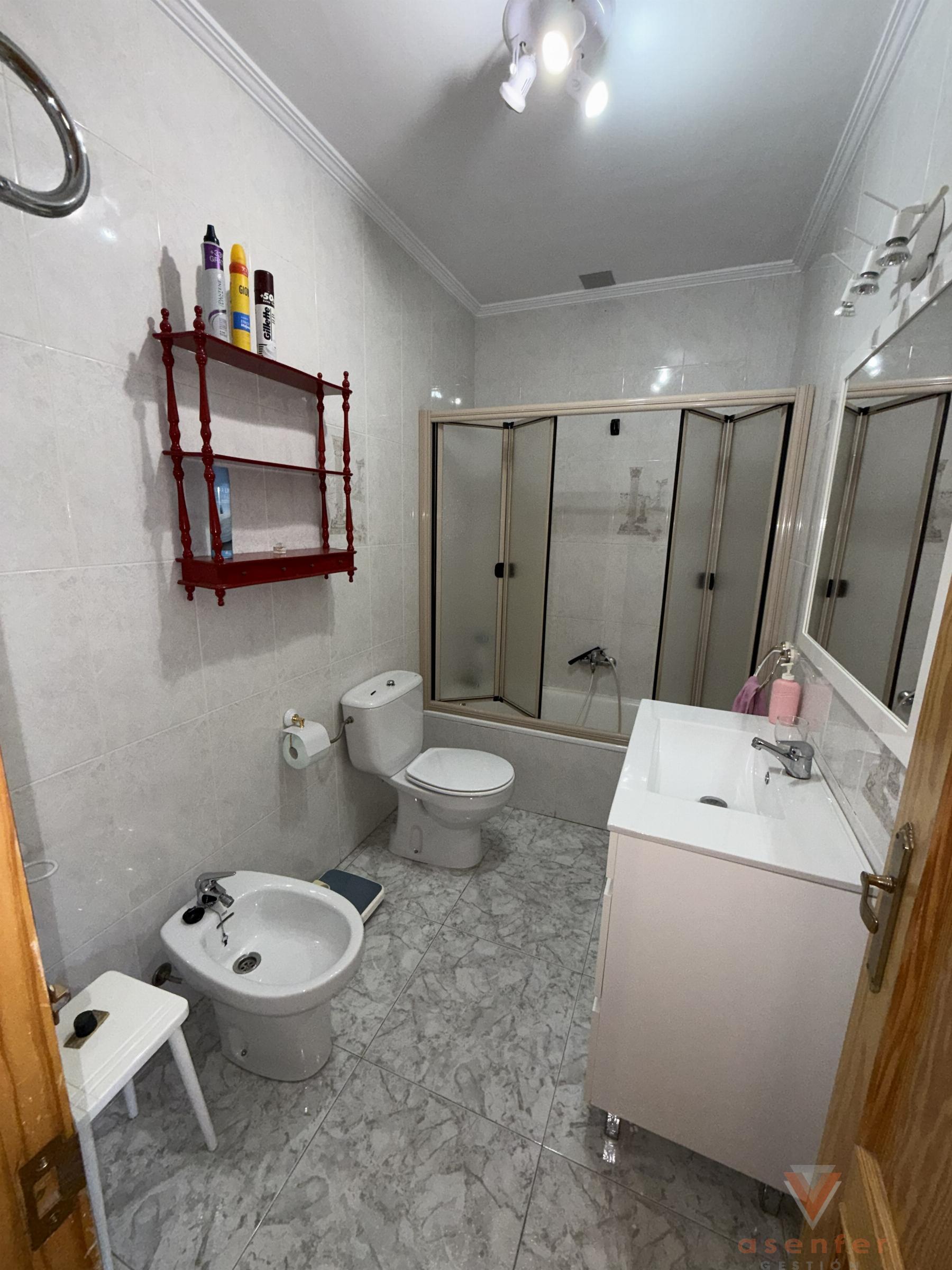 Venta de casa en San Martín de Trevejo