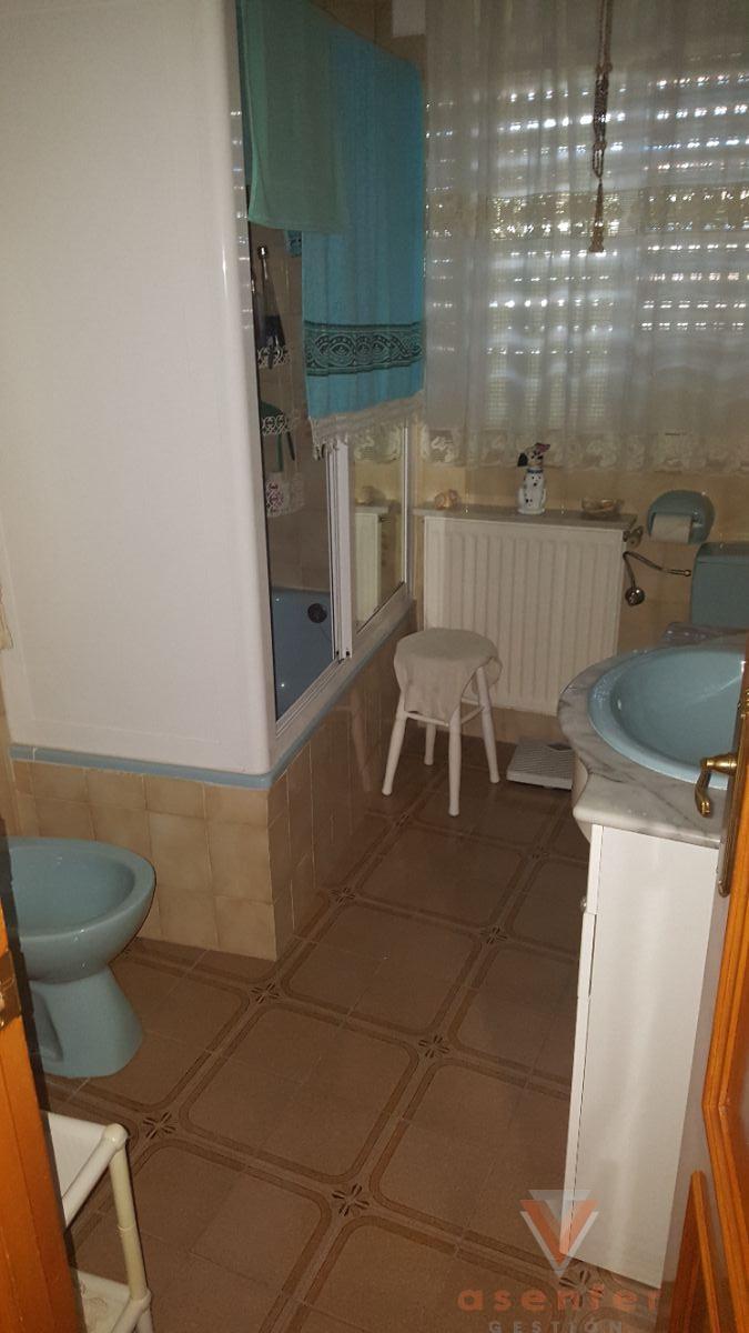 For sale of apartment in Valverde del Fresno