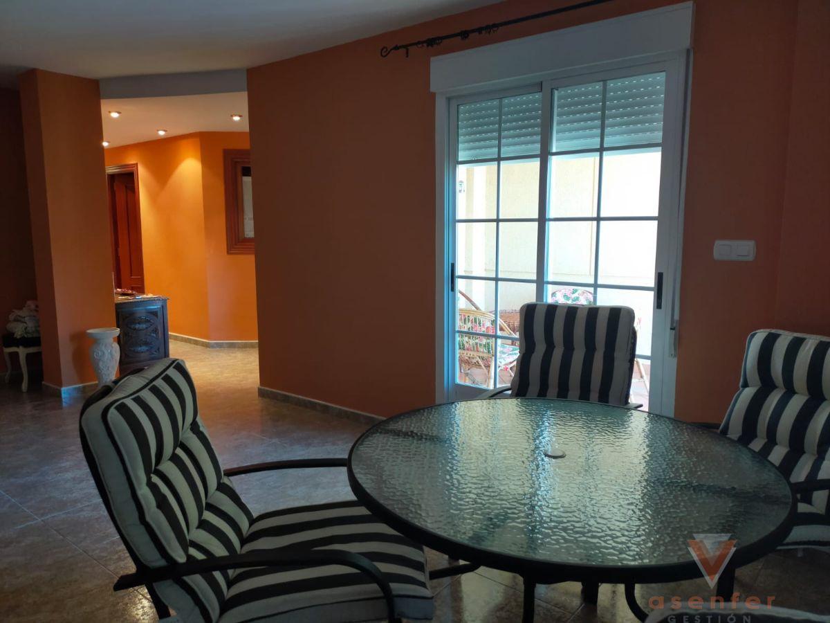 For sale of house in Valverde del Fresno