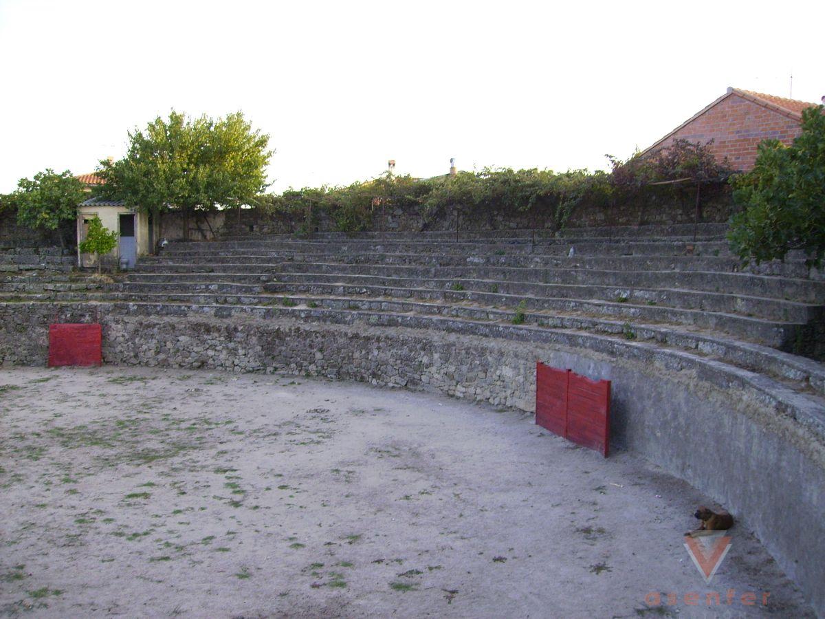 For sale of land in Valverde del Fresno