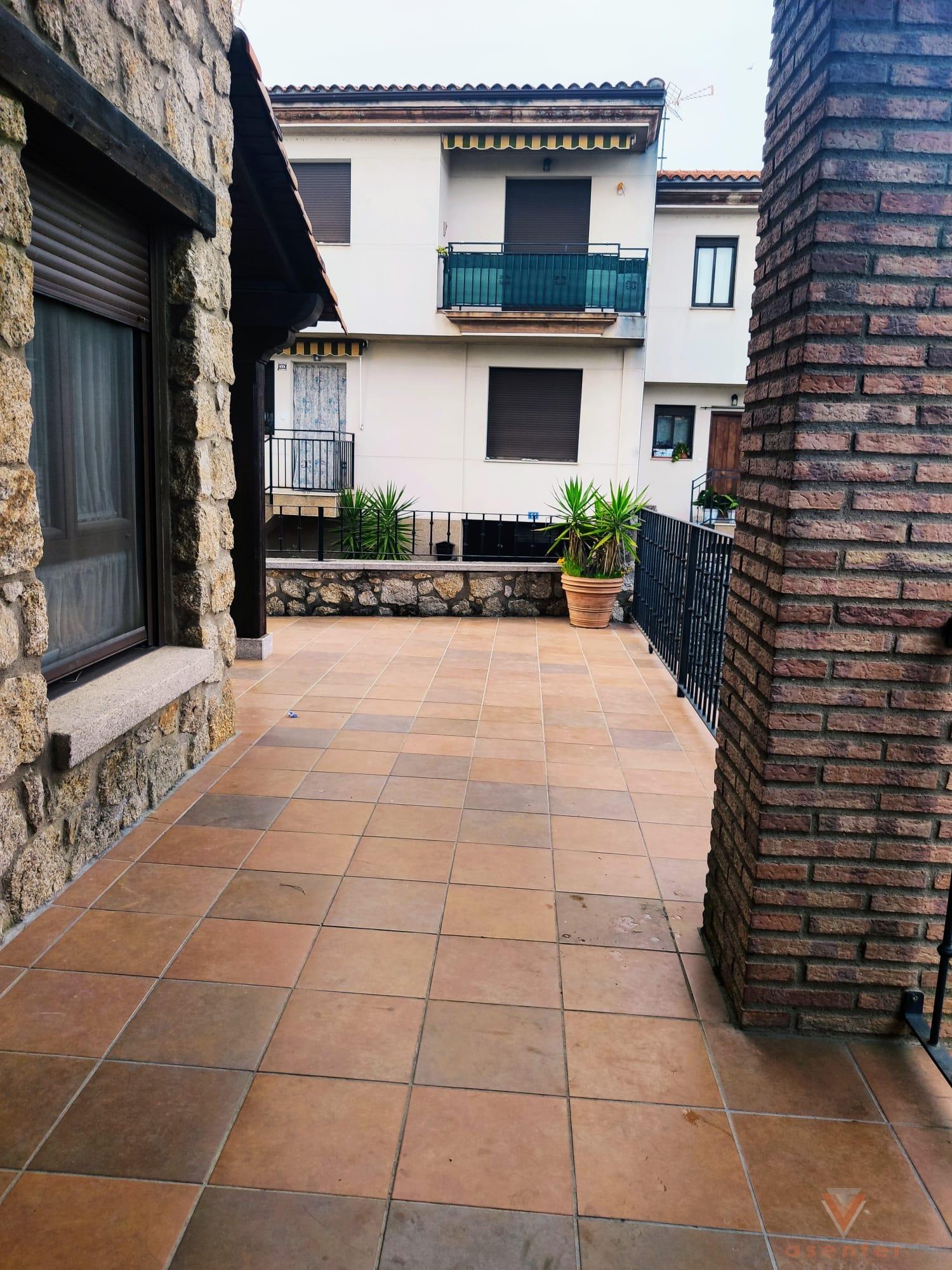For sale of chalet in Valverde del Fresno