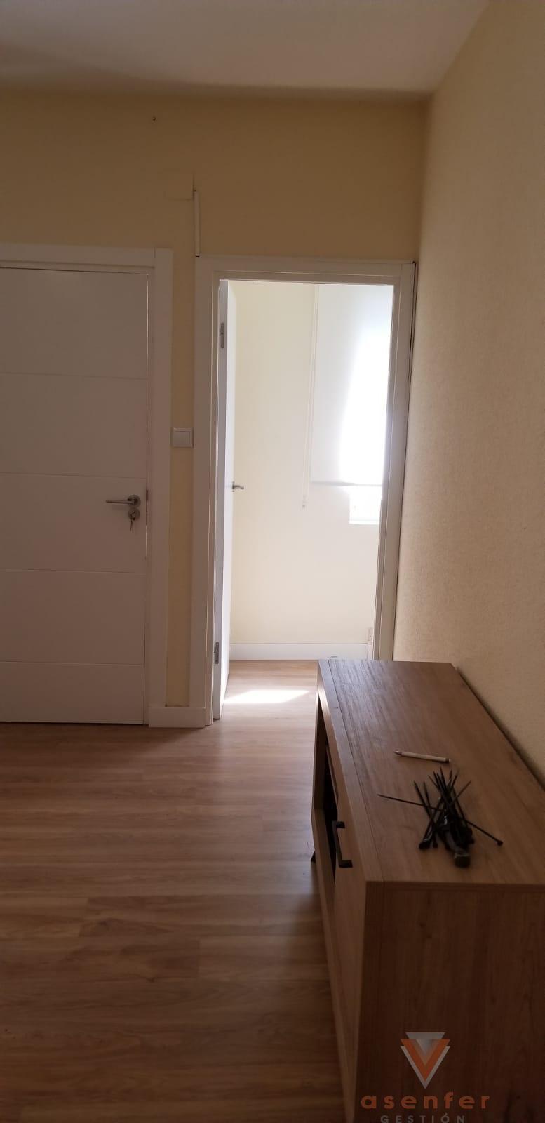For sale of house in Valverde del Fresno