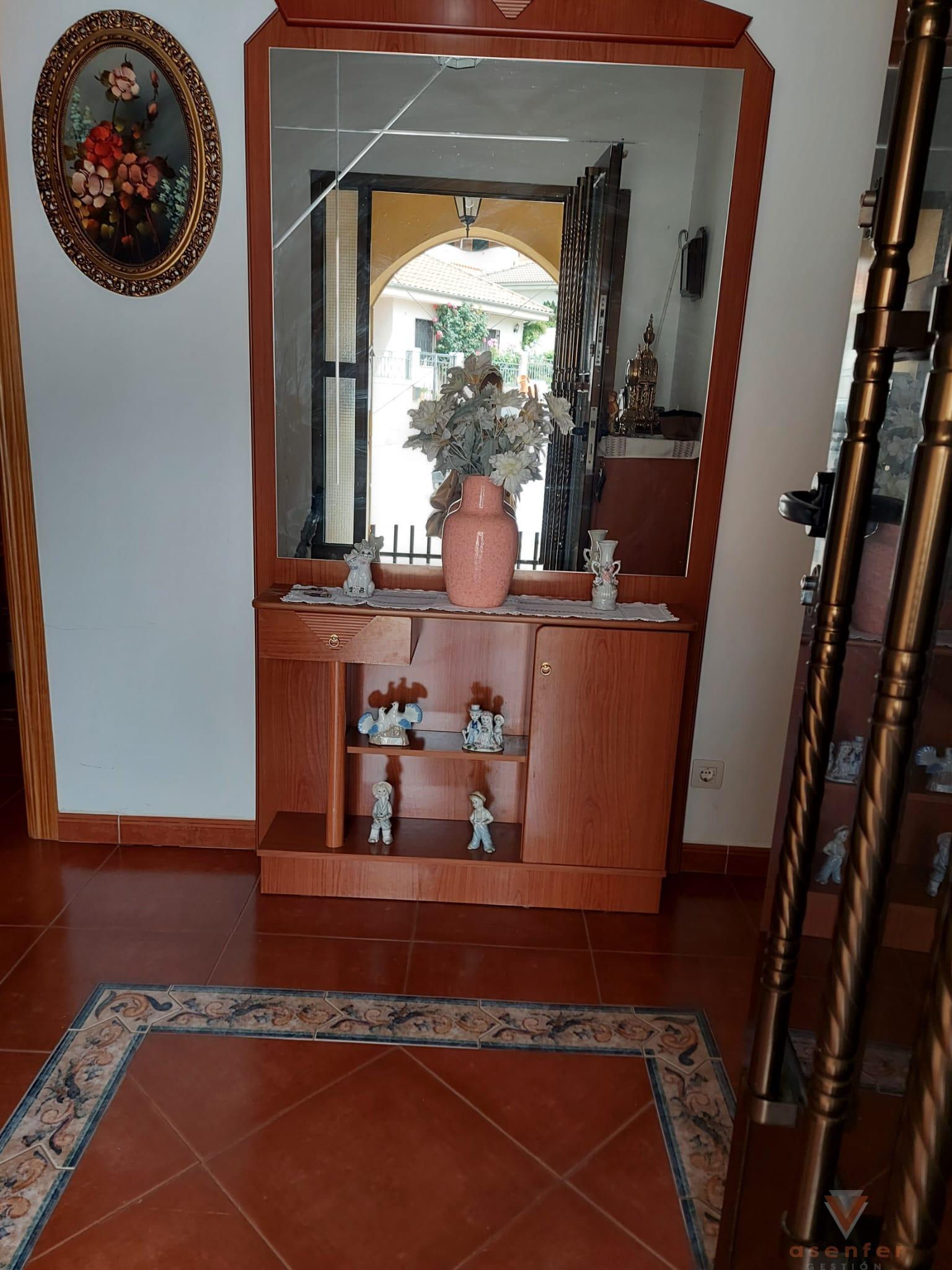 For sale of house in Valverde del Fresno