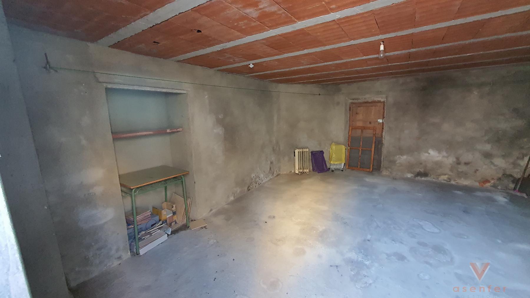 For sale of apartment in Valverde del Fresno