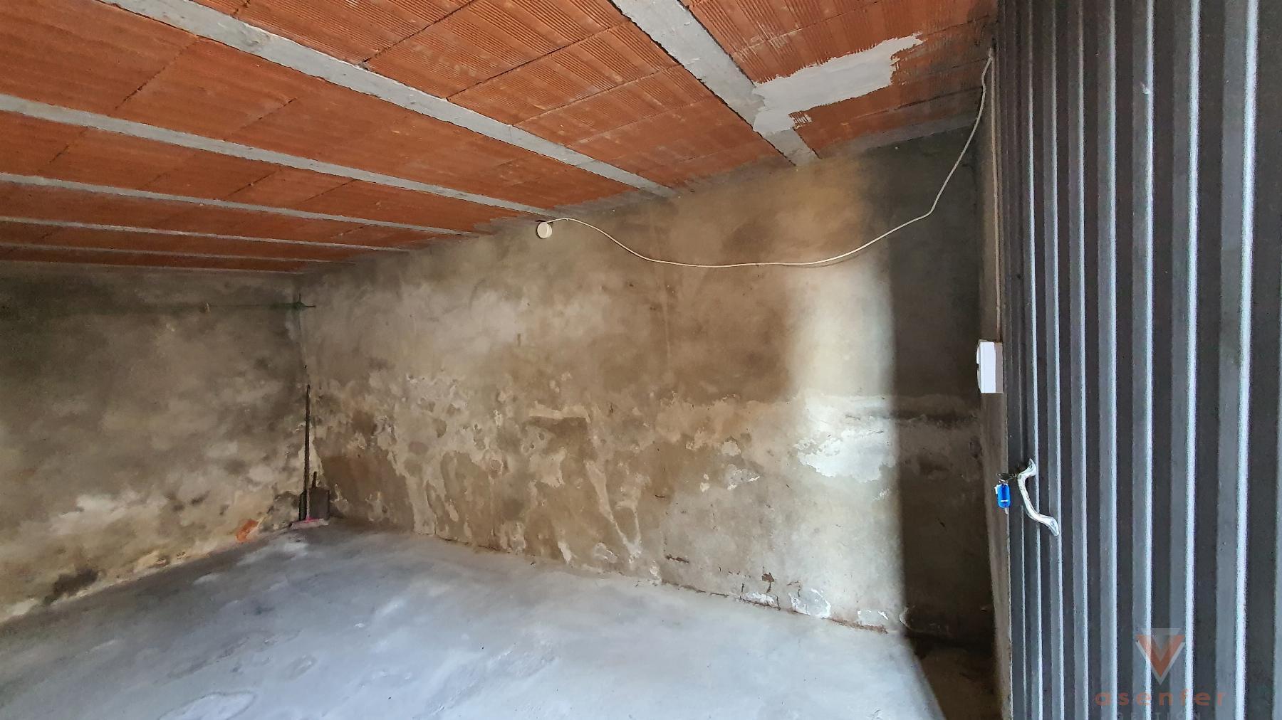For sale of apartment in Valverde del Fresno