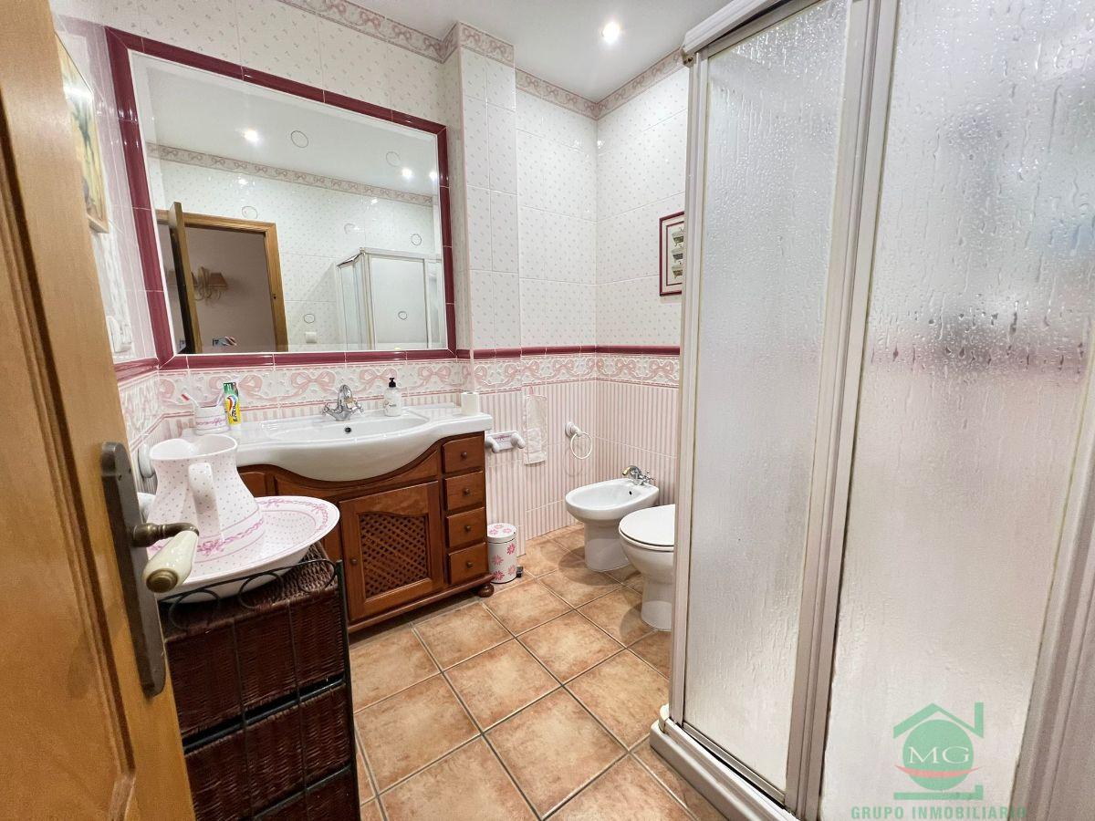 For sale of house in San Roque