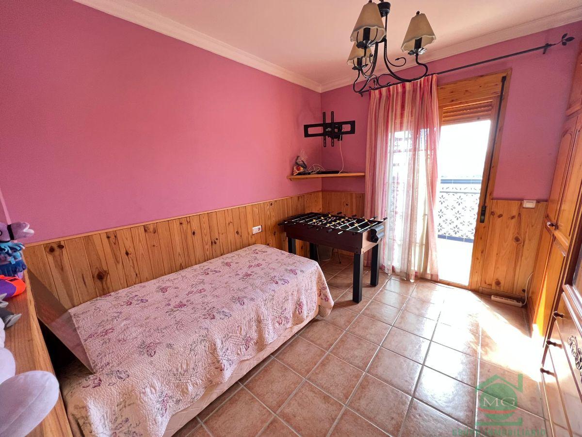 For sale of house in San Roque