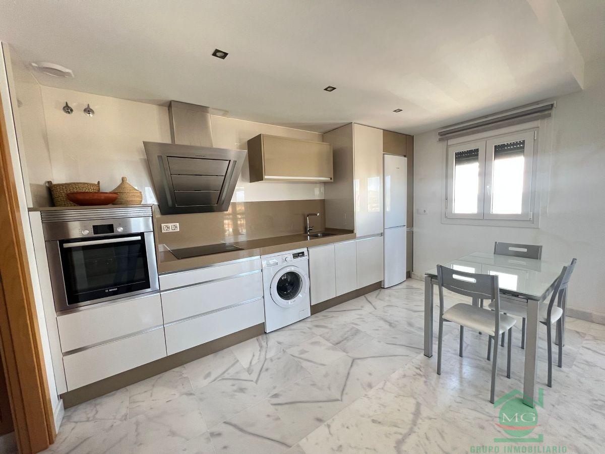 For sale of flat in San Roque