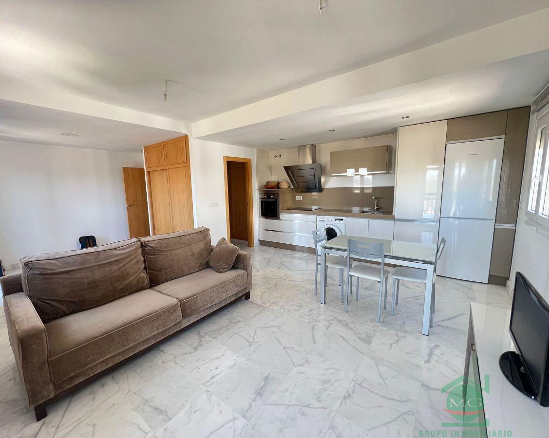 For sale of flat in San Roque