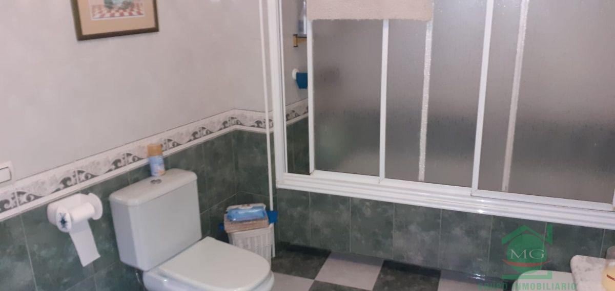 For sale of house in San Roque
