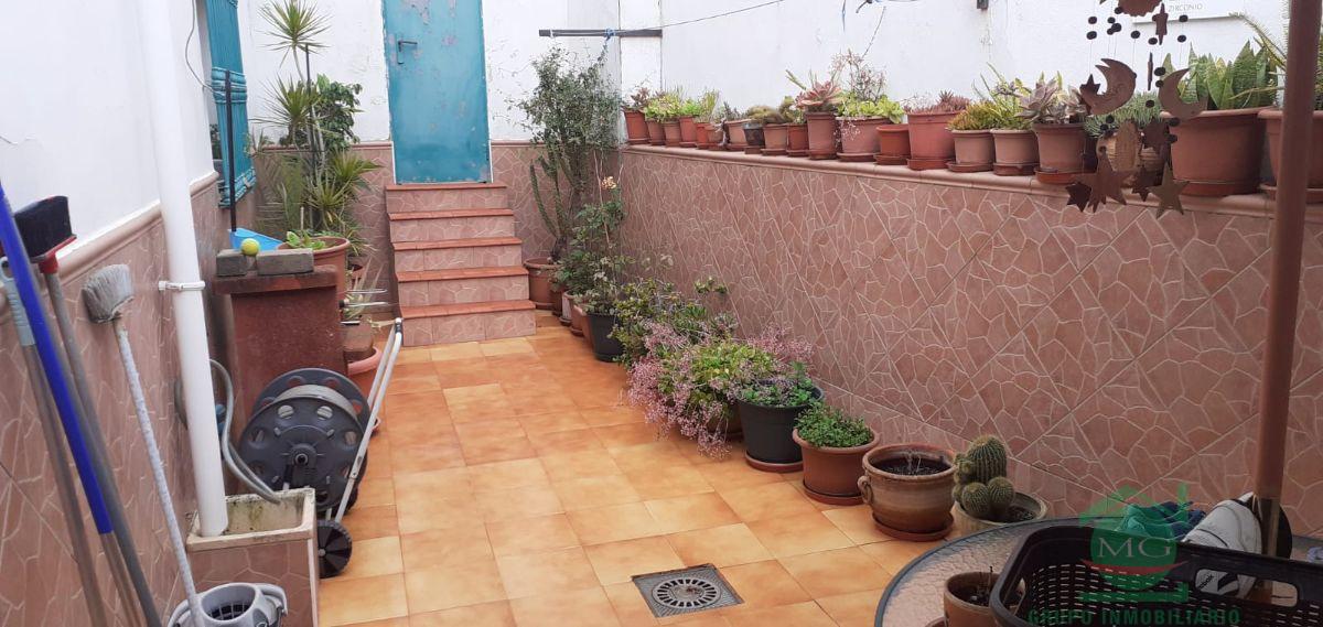 For sale of house in San Roque