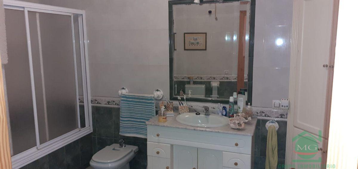 For sale of house in San Roque