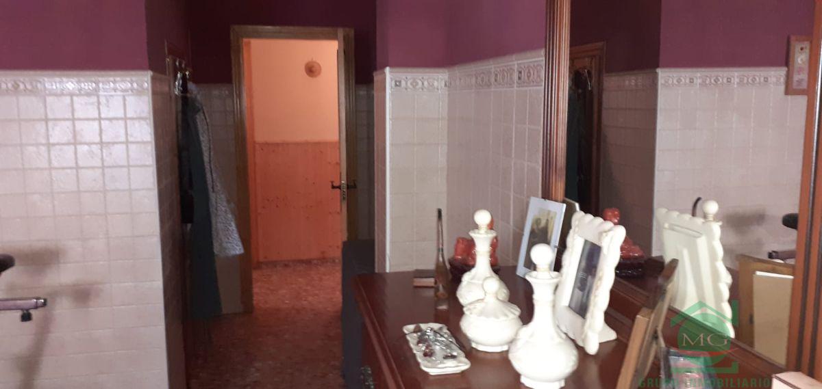 For sale of house in San Roque