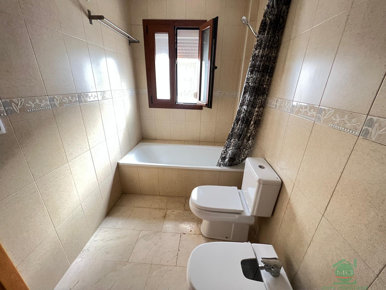 For sale of apartment in Jimena de la Frontera