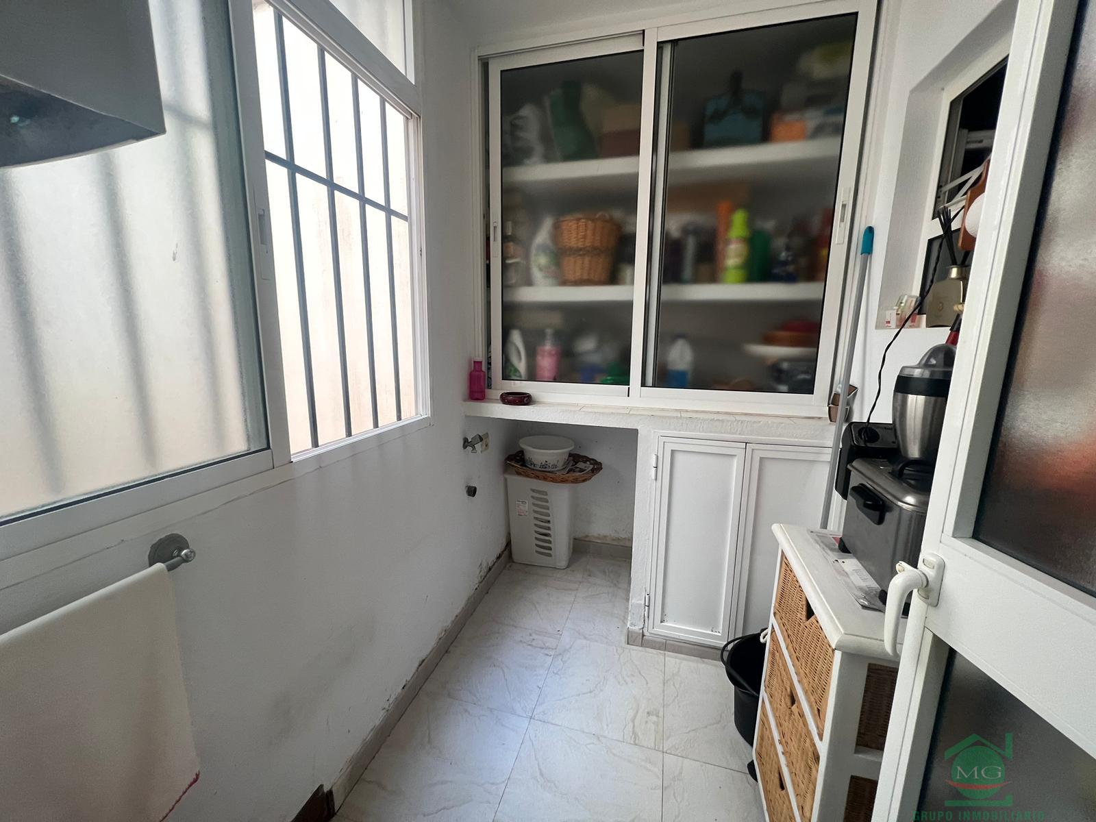 For sale of flat in San Roque