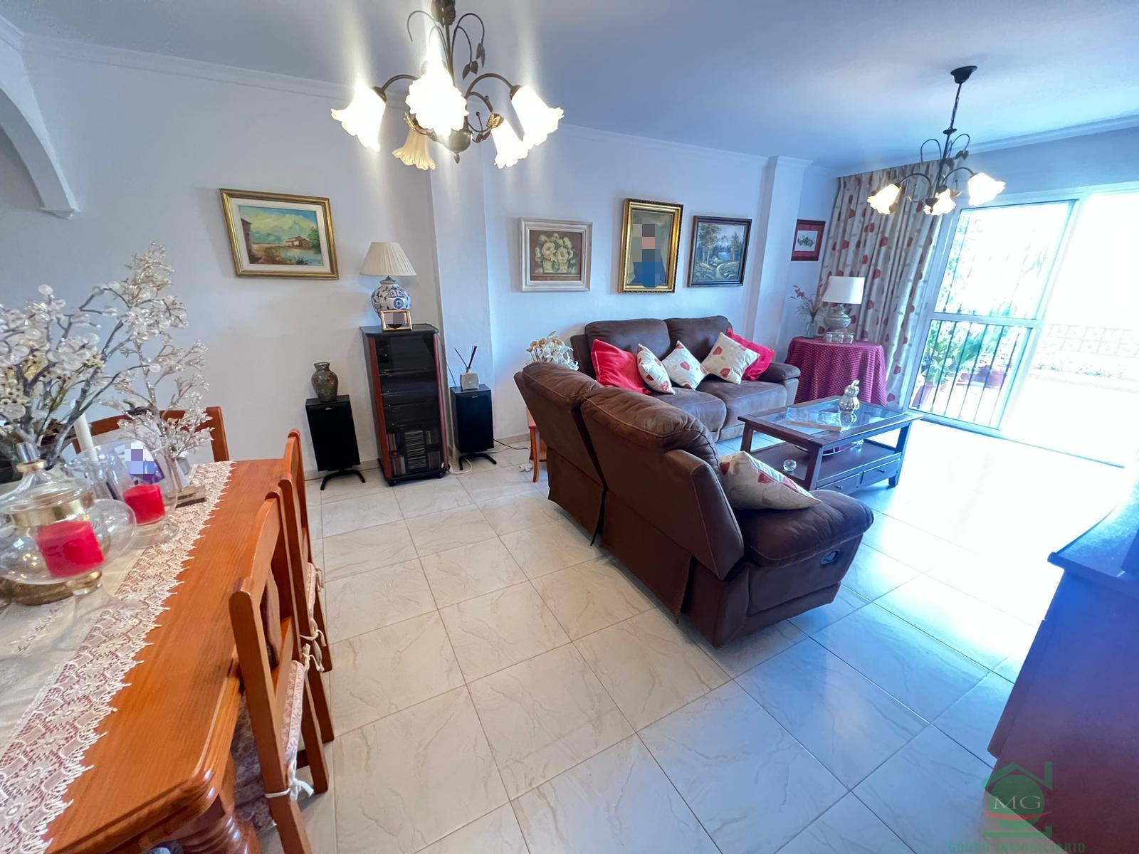 For sale of flat in San Roque