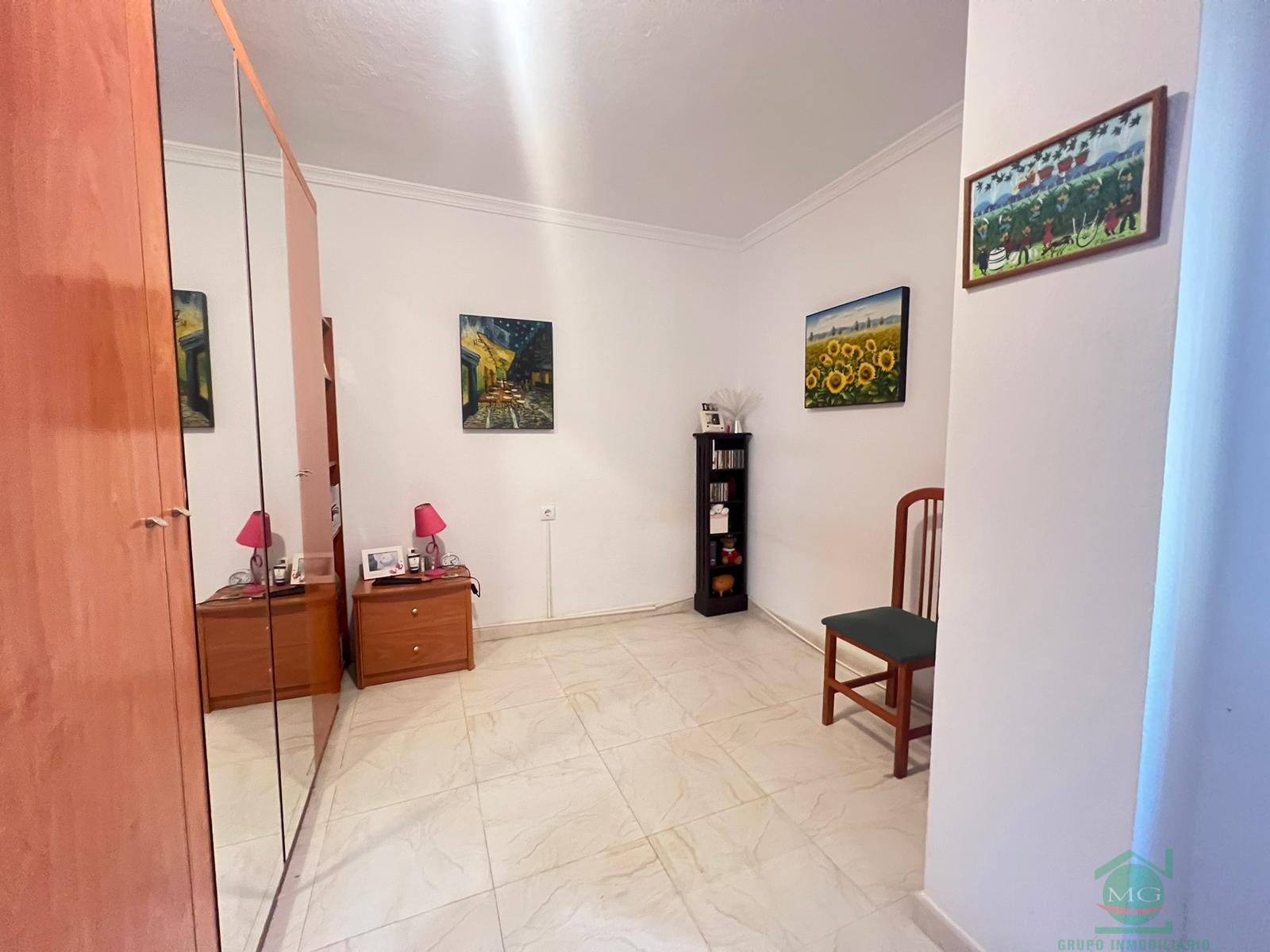 For sale of flat in San Roque