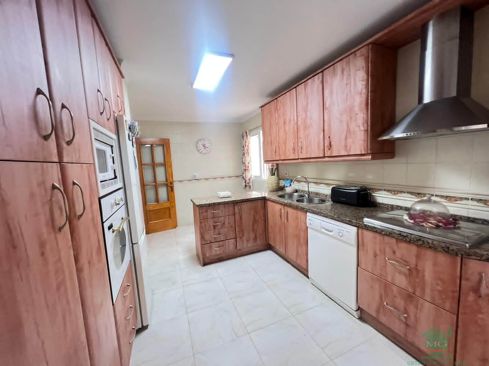 For sale of flat in San Roque