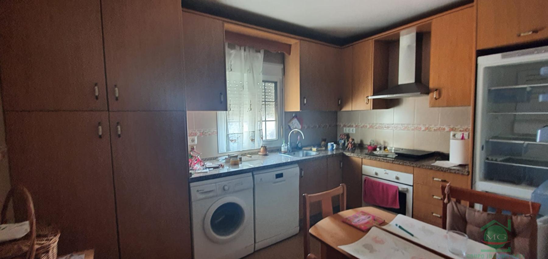 For sale of villa in La Linea de la Concepcion