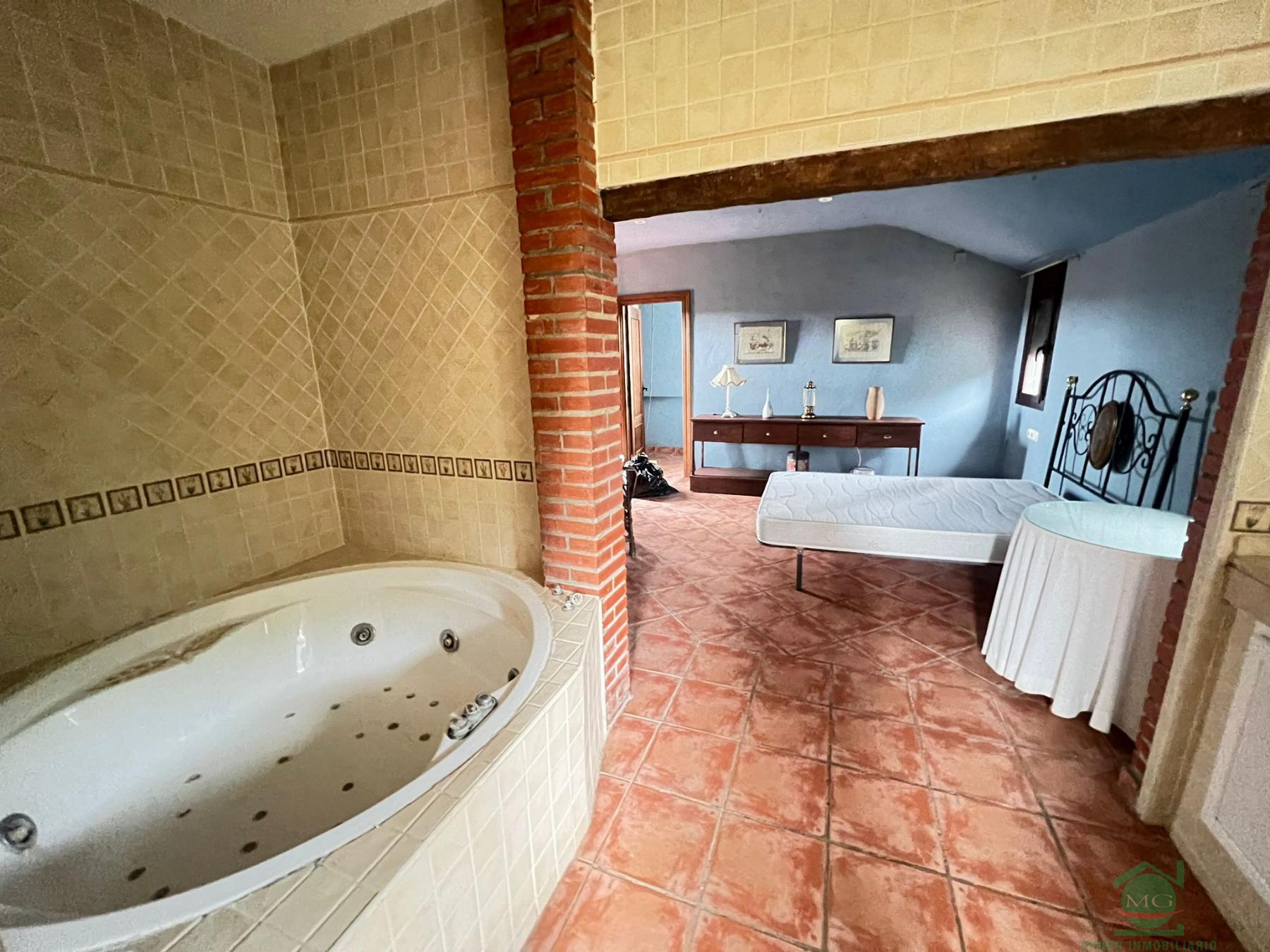 For sale of rural property in San Roque