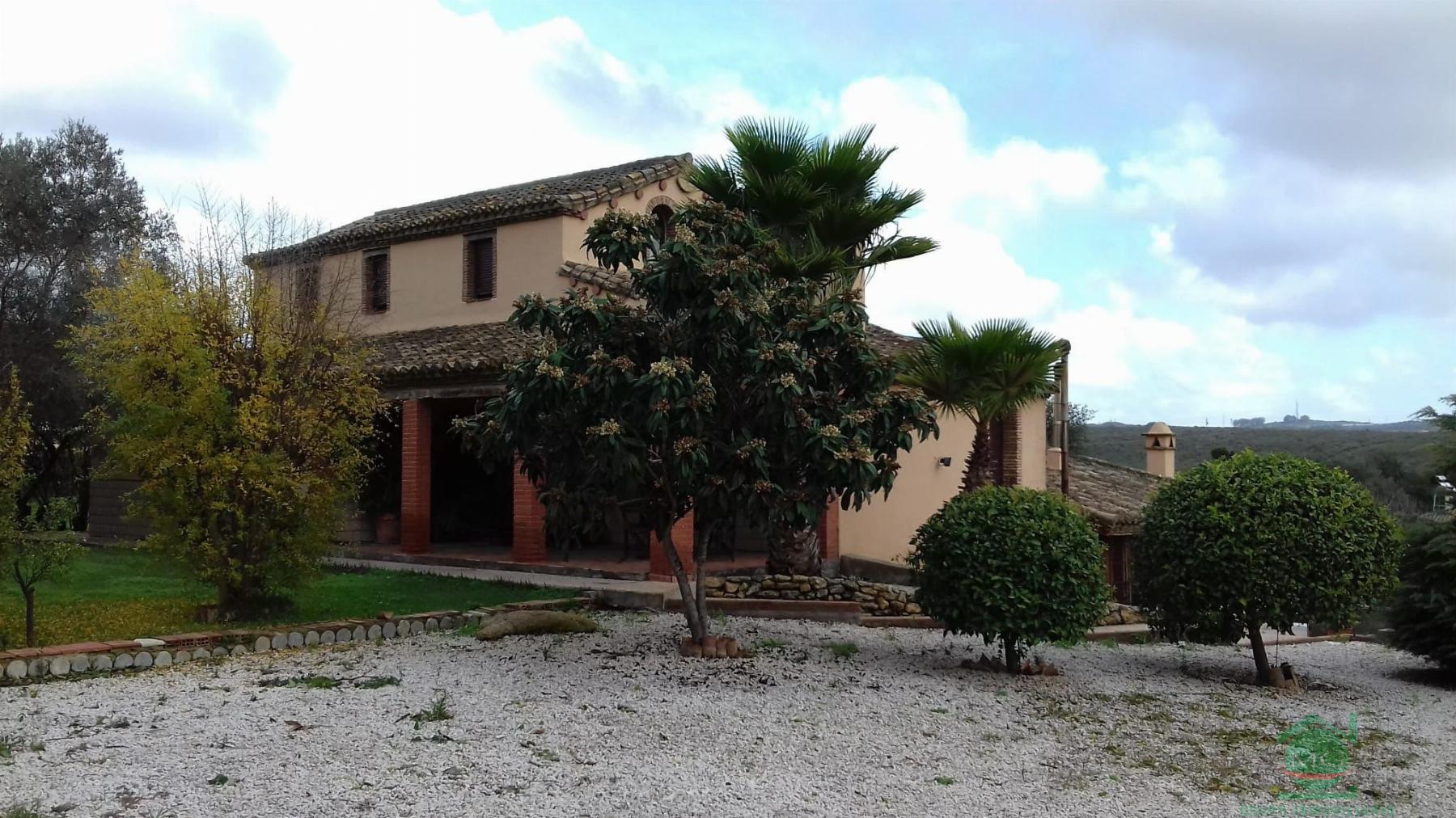 For sale of rural property in San Roque