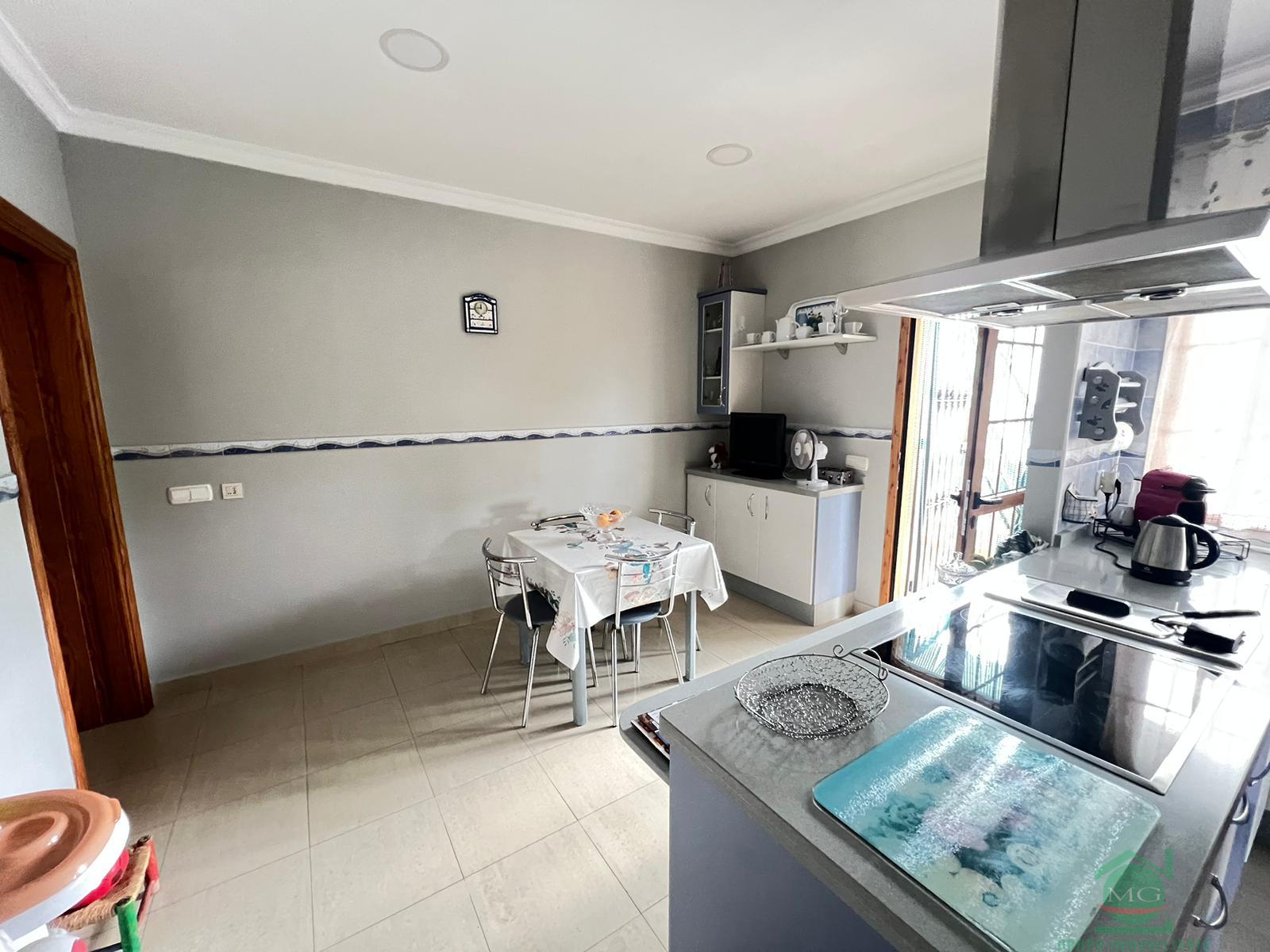 For sale of house in San Roque