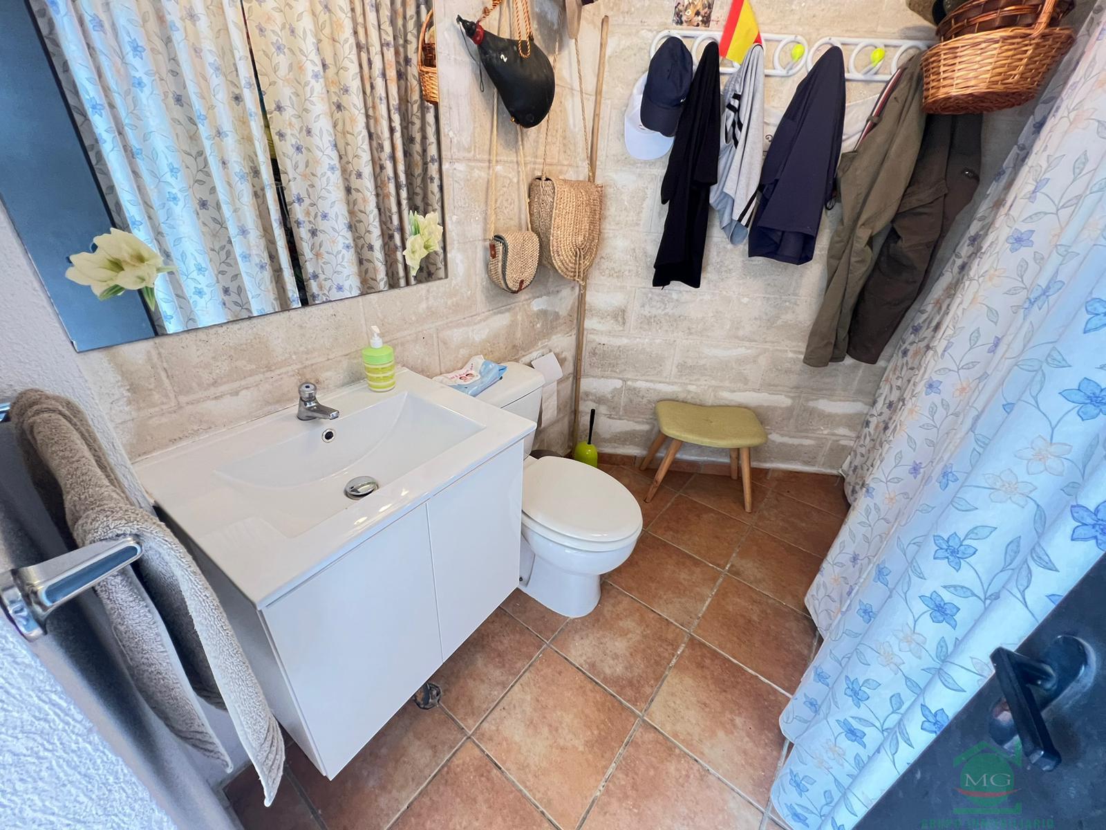 For sale of house in San Roque