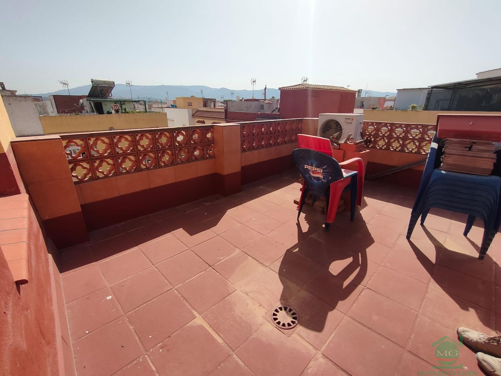 For sale of house in Los Barrios
