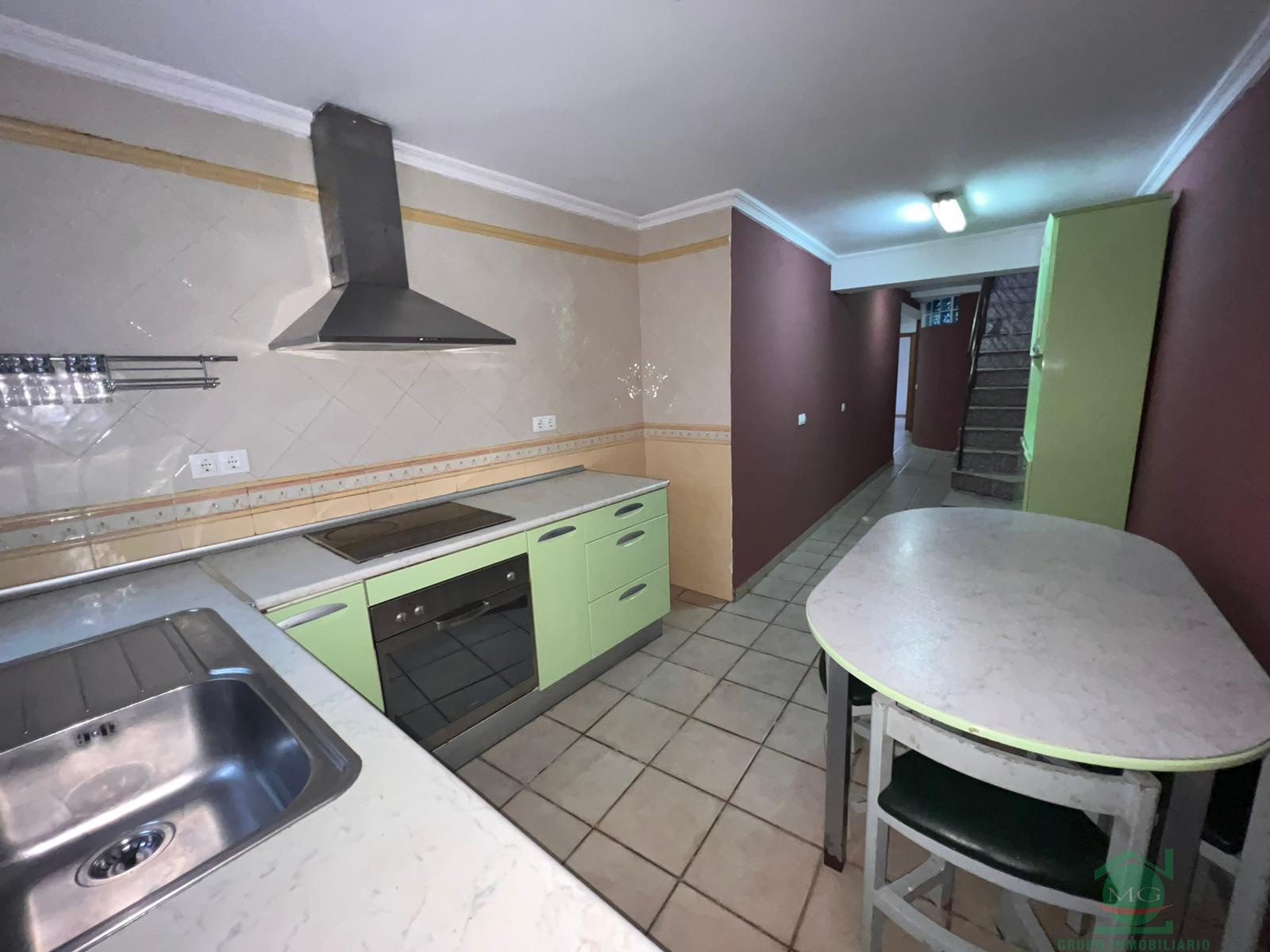 For sale of house in San Roque