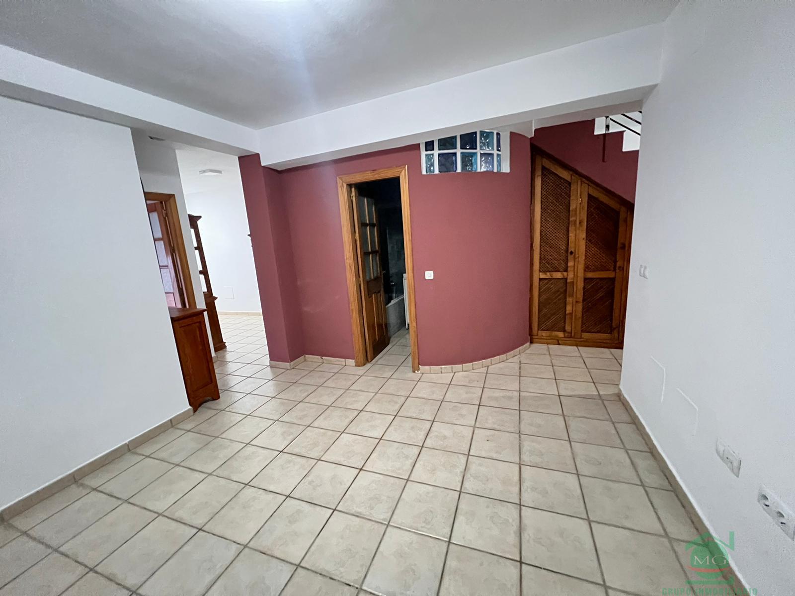 For sale of house in San Roque