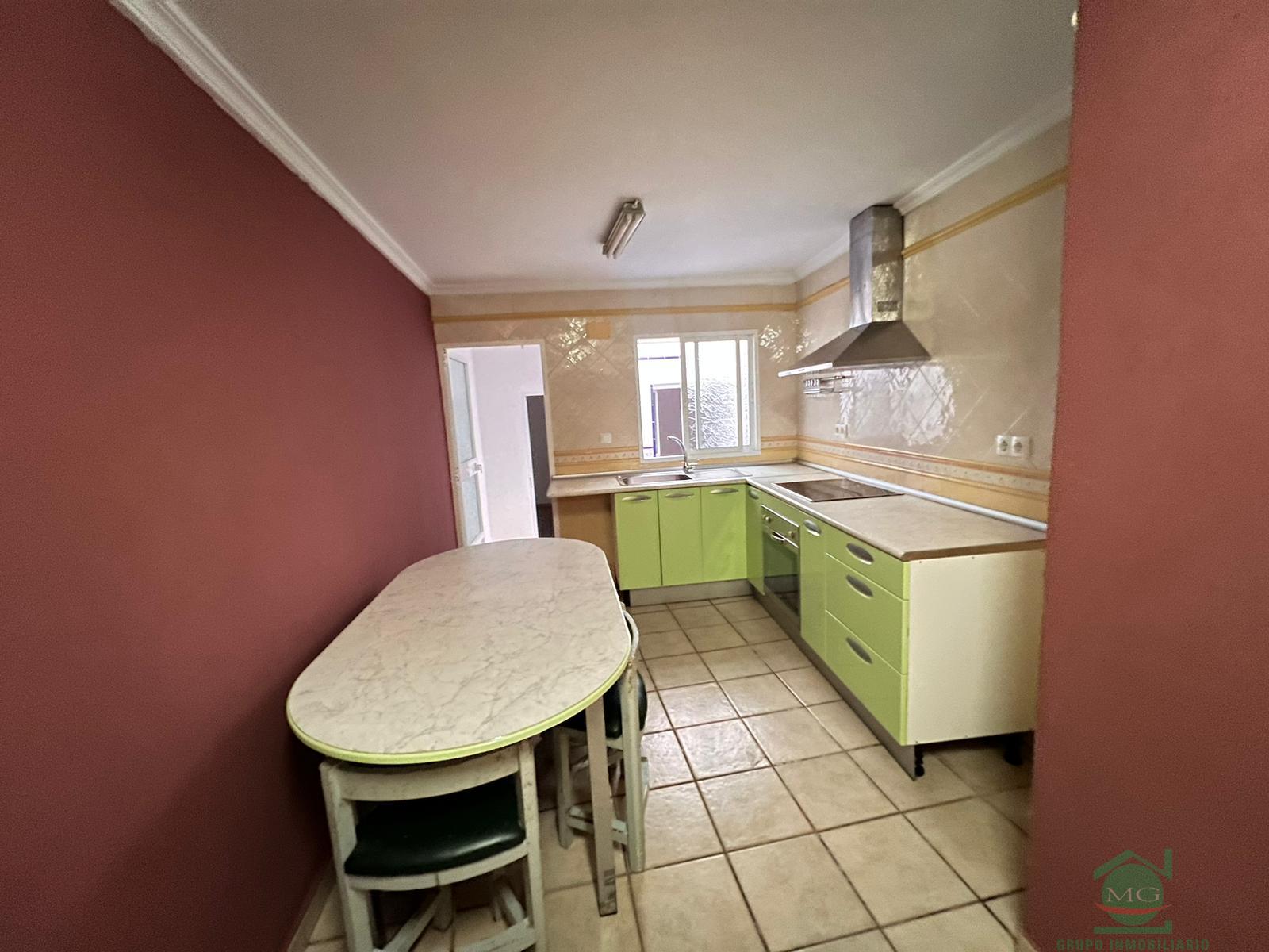 For sale of house in San Roque
