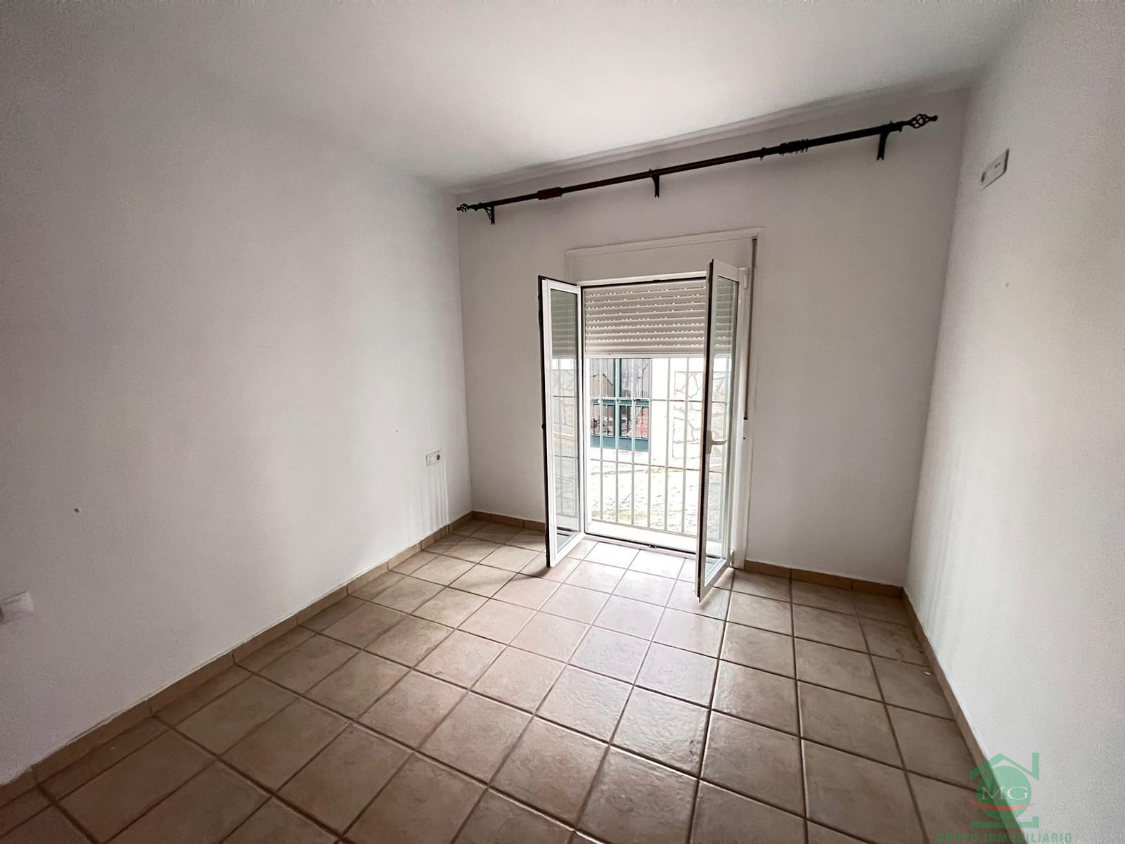 For sale of house in San Roque