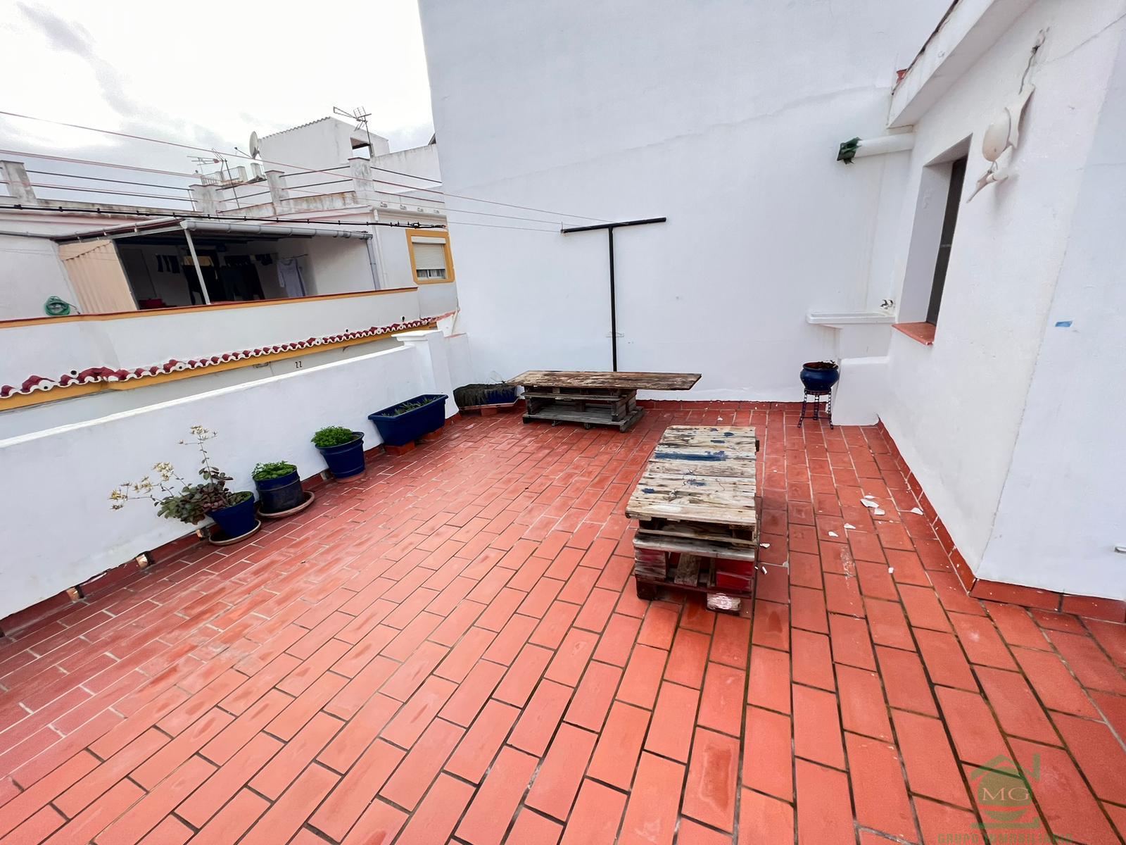For sale of house in San Roque