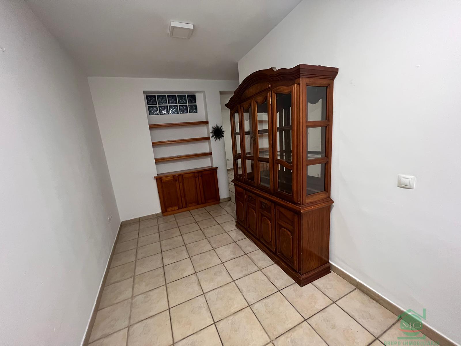 For sale of house in San Roque