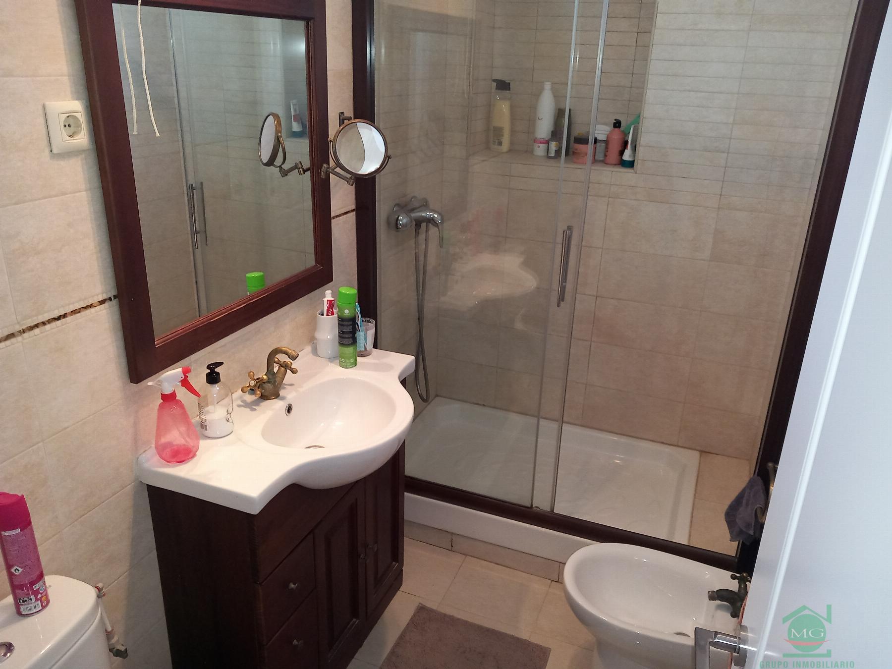 For sale of chalet in La Linea de la Concepcion