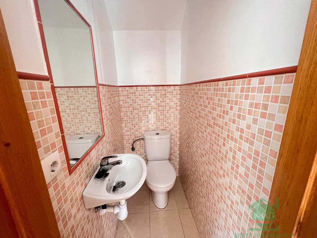 For sale of house in La Linea de la Concepcion