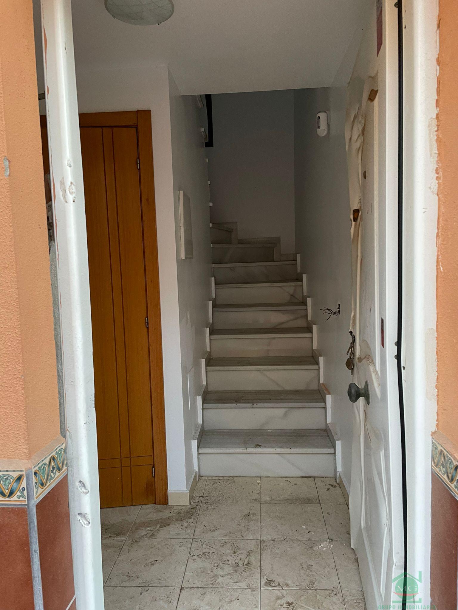 For sale of house in La Linea de la Concepcion