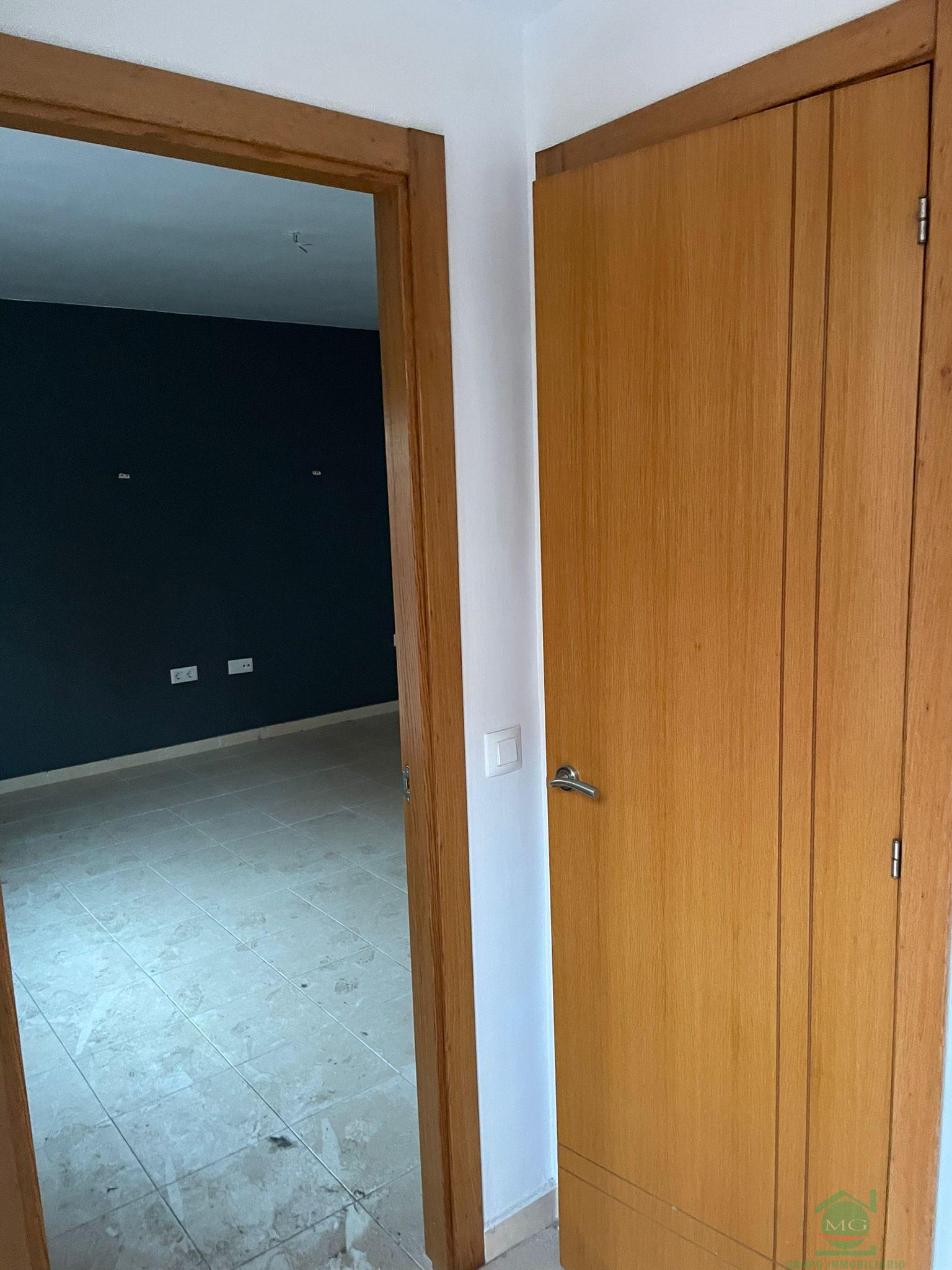 For sale of house in La Linea de la Concepcion