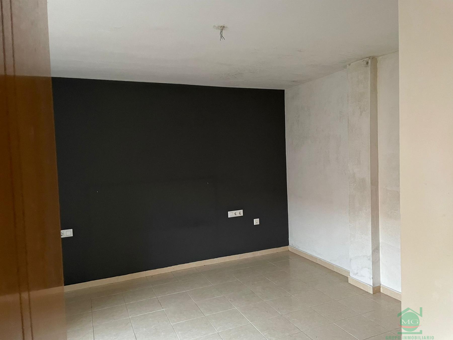 For sale of house in La Linea de la Concepcion