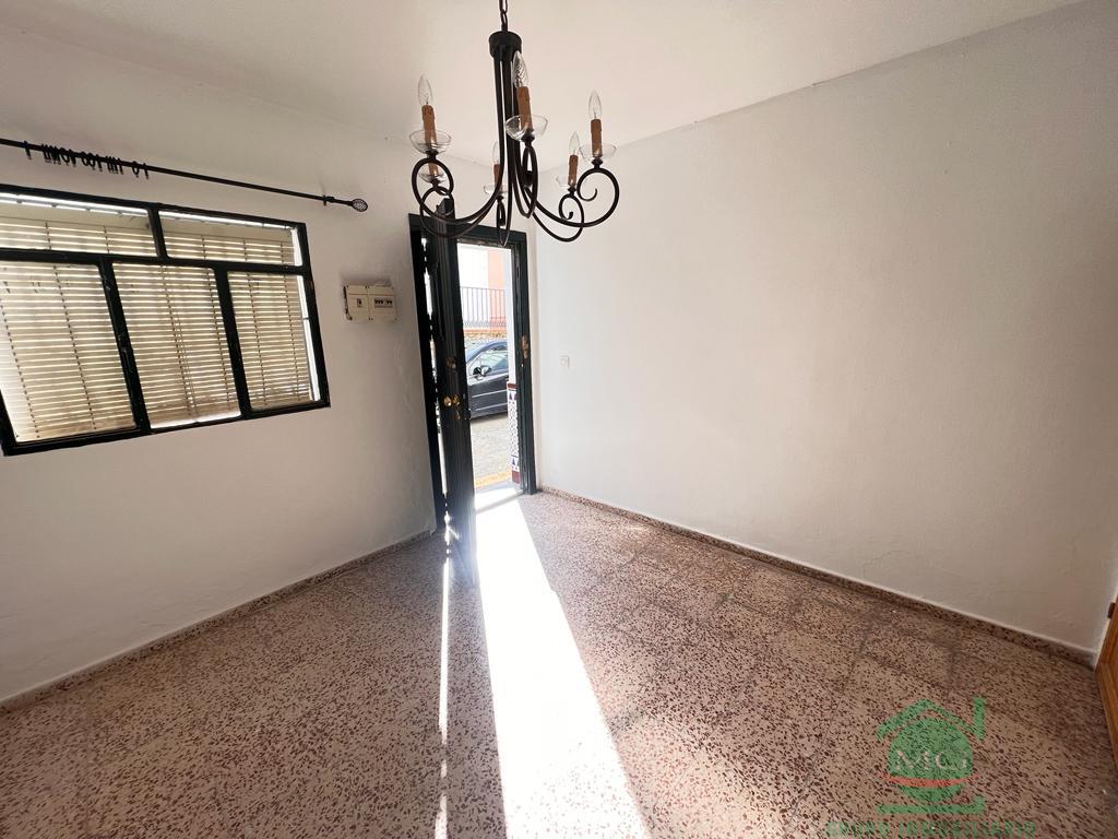 For sale of house in San Roque